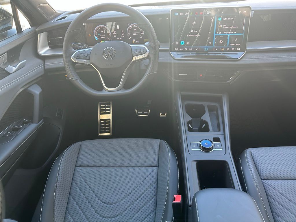 2026 Volkswagen Tiguan 2.0T SE R-Line Black Tampa FL