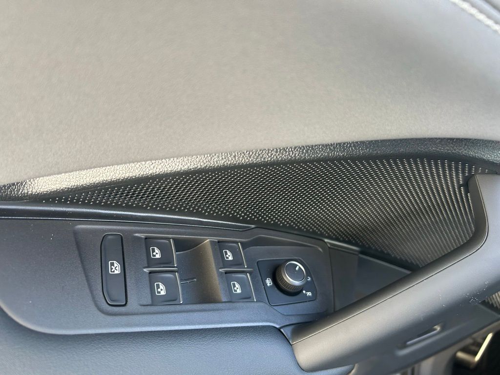 2026 Volkswagen Tiguan 2.0T SE R-Line Black Tampa FL