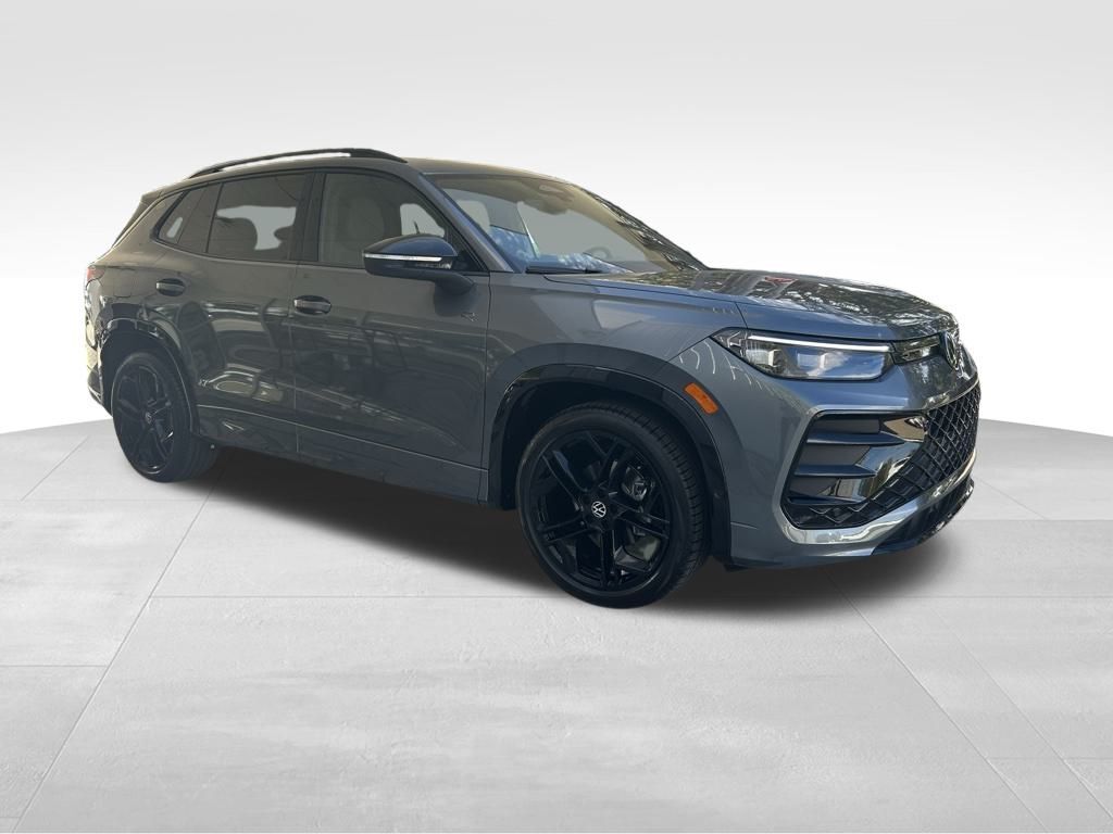 2026 Volkswagen Tiguan 2.0T SE R-Line Black Tampa FL