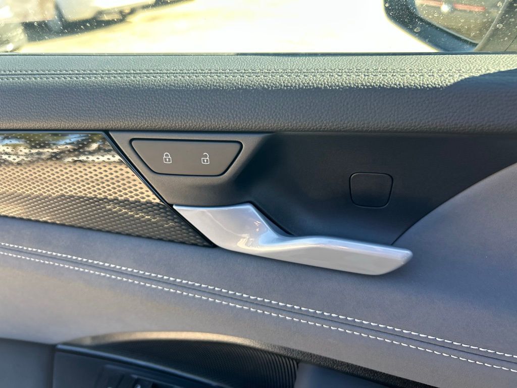 2026 Volkswagen Tiguan 2.0T SE R-Line Black Tampa FL