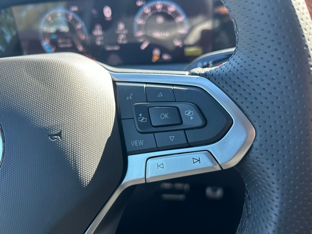 2026 Volkswagen Tiguan 2.0T SE R-Line Black Tampa FL