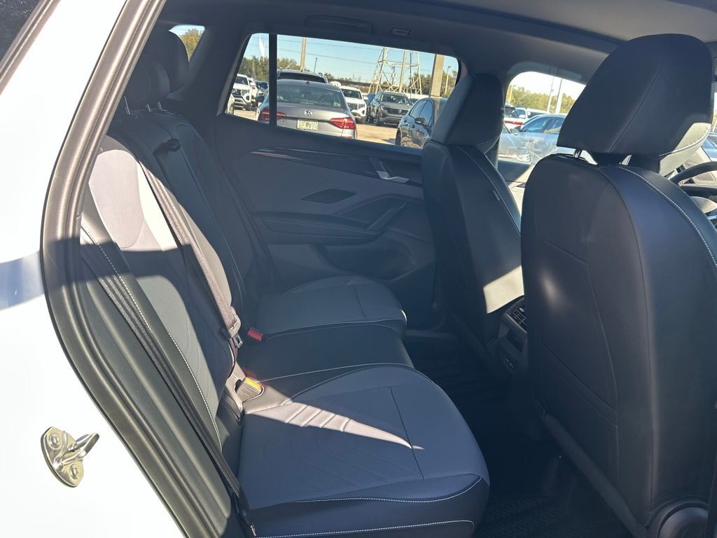 2026 Volkswagen Tiguan 2.0T SE R-Line Black Tampa FL