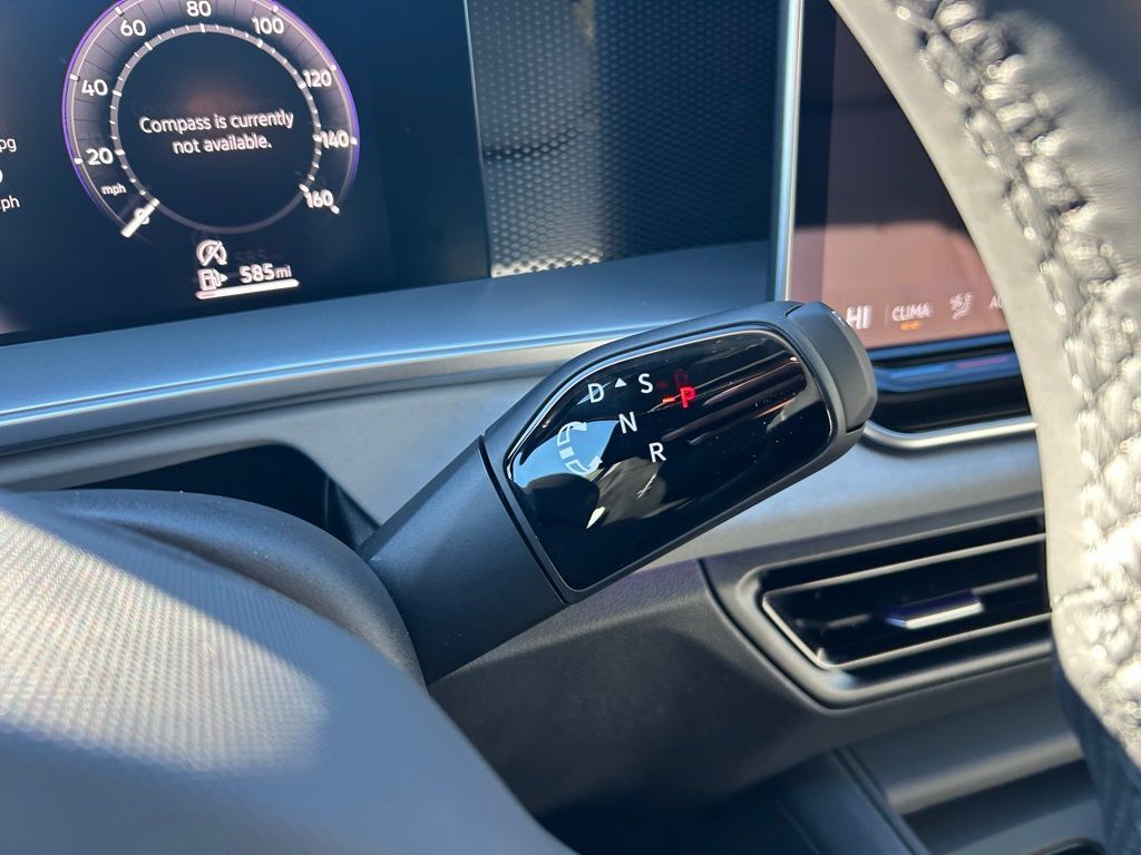 2026 Volkswagen Tiguan 2.0T SE R-Line Black Tampa FL