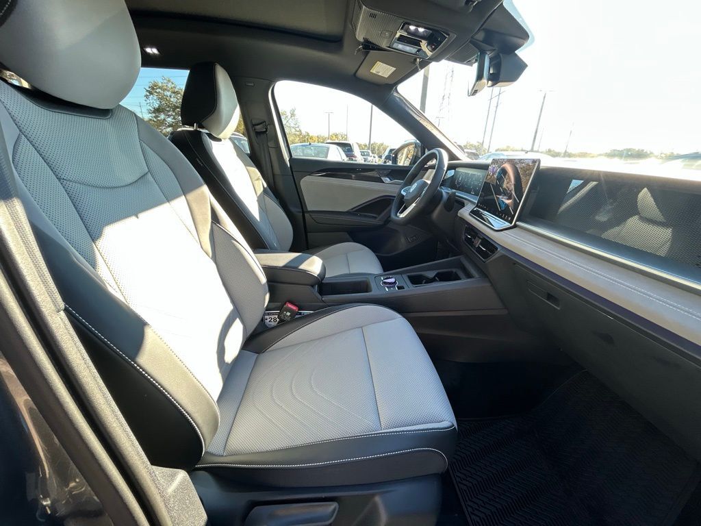 2026 Volkswagen Tiguan 2.0T SE R-Line Black Tampa FL