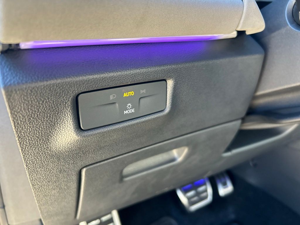 2026 Volkswagen Tiguan 2.0T SE R-Line Black Tampa FL