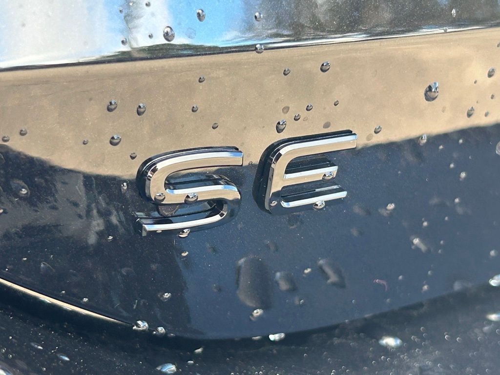 2026 Volkswagen Tiguan 2.0T SE R-Line Black Tampa FL