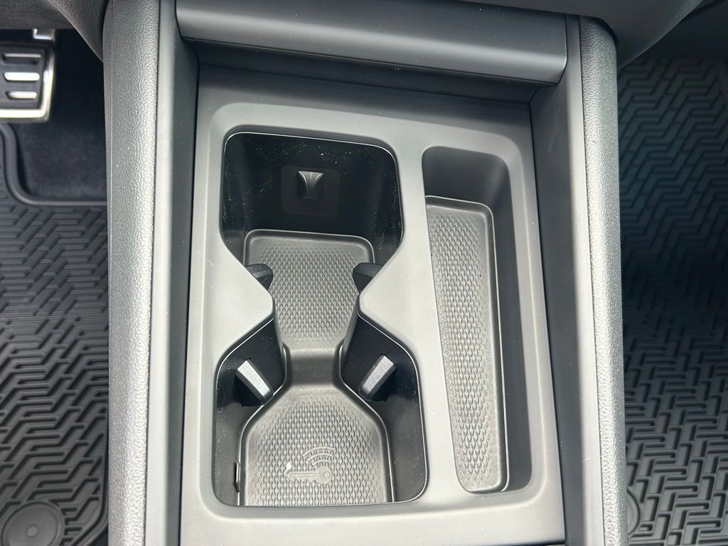 2026 Volkswagen Tiguan 2.0T SE R-Line Black Tampa FL