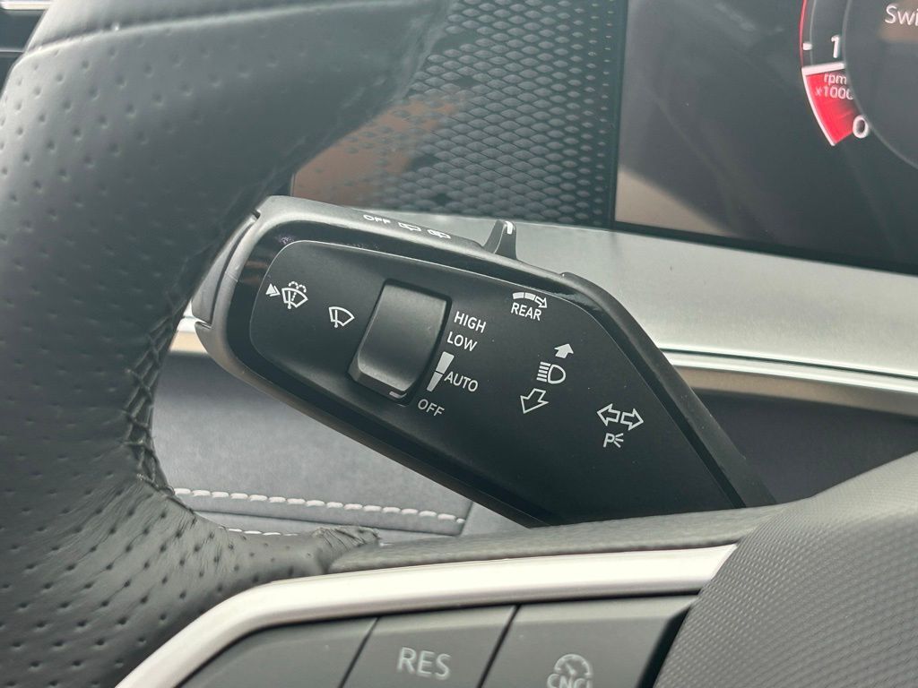 2026 Volkswagen Tiguan 2.0T SE R-Line Black Tampa FL