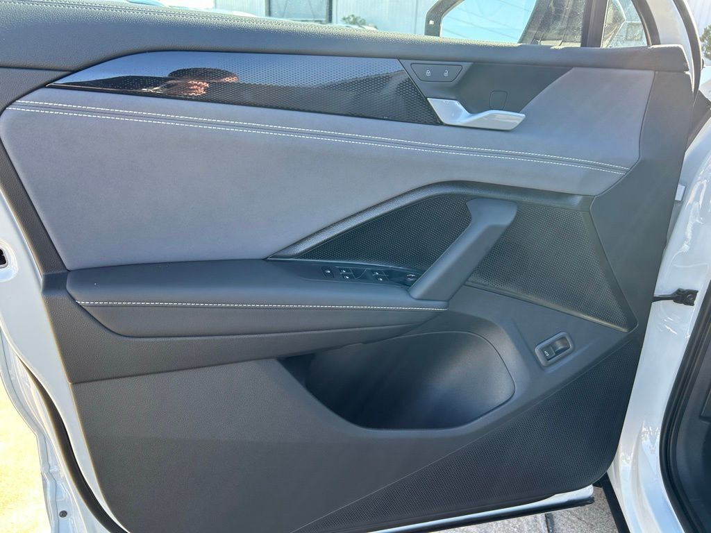 2026 Volkswagen Tiguan 2.0T SE R-Line Black Tampa FL