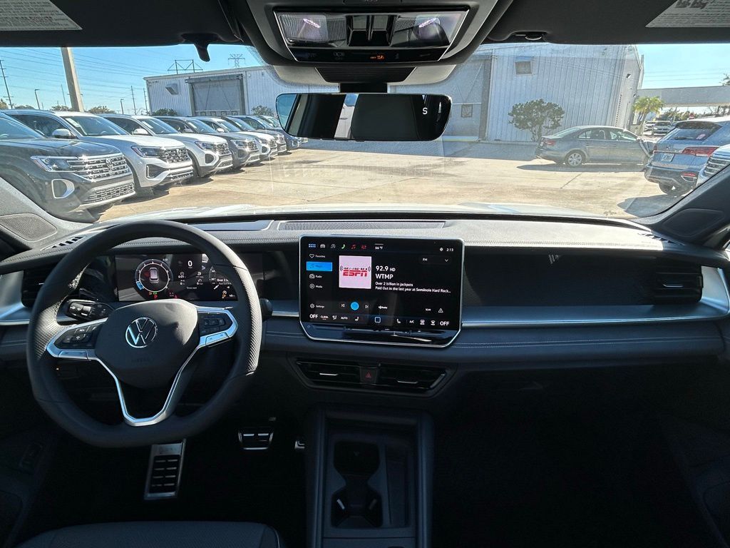 2026 Volkswagen Tiguan 2.0T SE R-Line Black Tampa FL