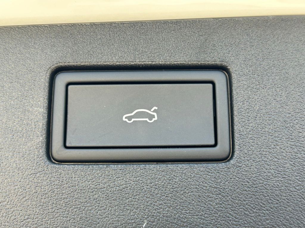 2026 Volkswagen Tiguan 2.0T SE R-Line Black Tampa FL