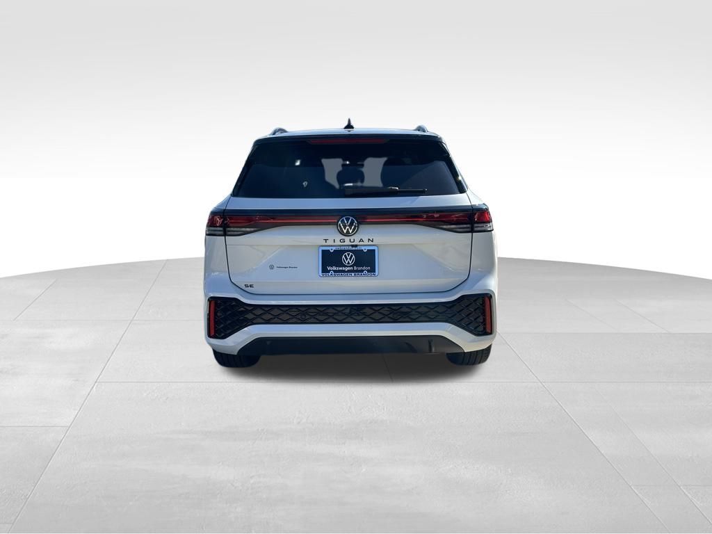 2026 Volkswagen Tiguan 2.0T SE R-Line Black Tampa FL