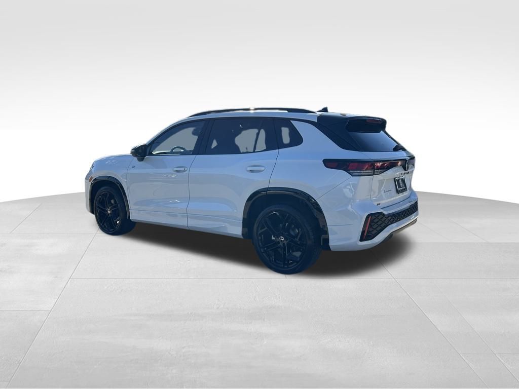 2026 Volkswagen Tiguan 2.0T SE R-Line Black Tampa FL