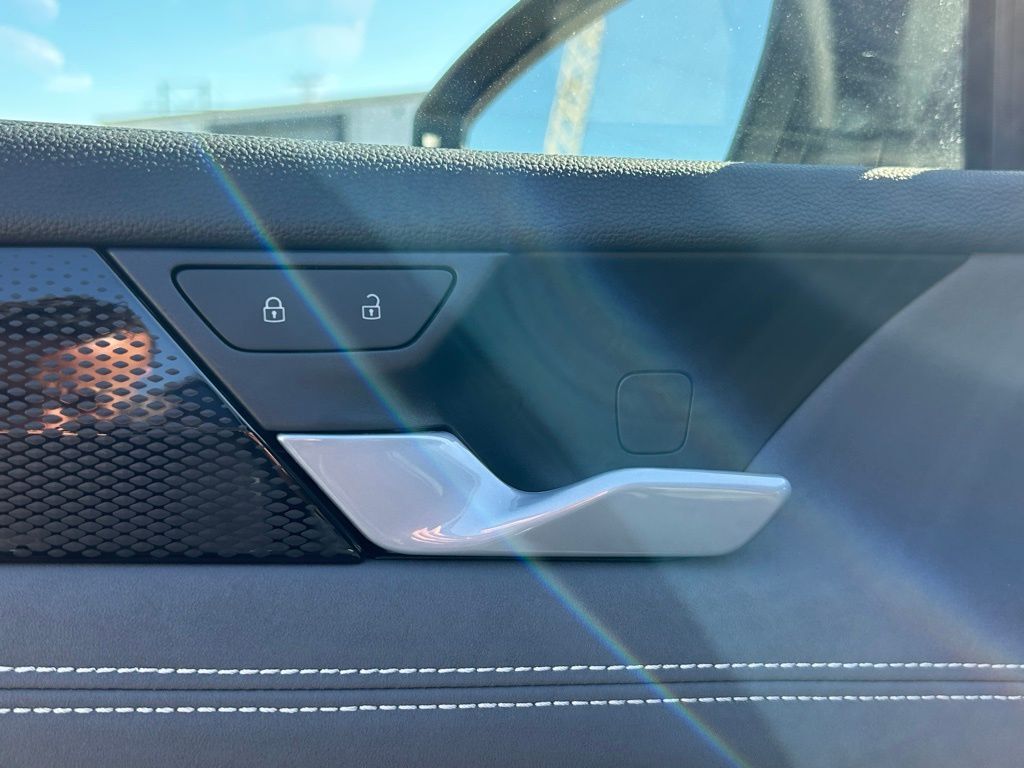 2026 Volkswagen Tiguan 2.0T SE R-Line Black Tampa FL