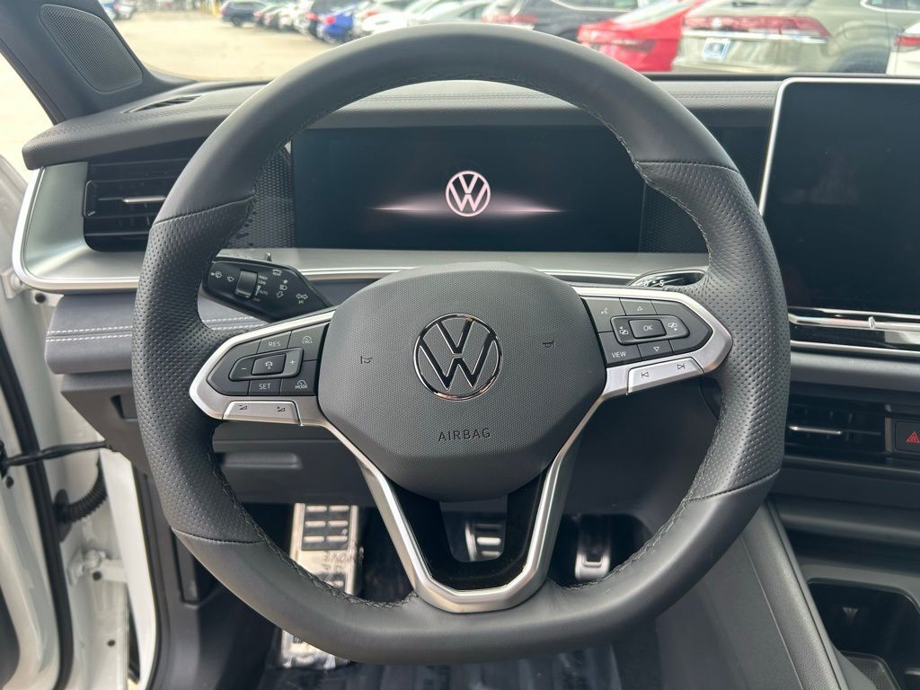 2026 Volkswagen Tiguan 2.0T SE R-Line Black Tampa FL