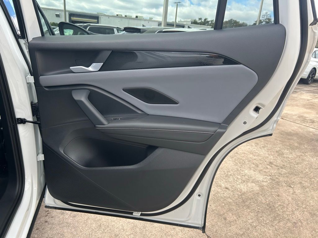 2026 Volkswagen Tiguan 2.0T SE R-Line Black Tampa FL