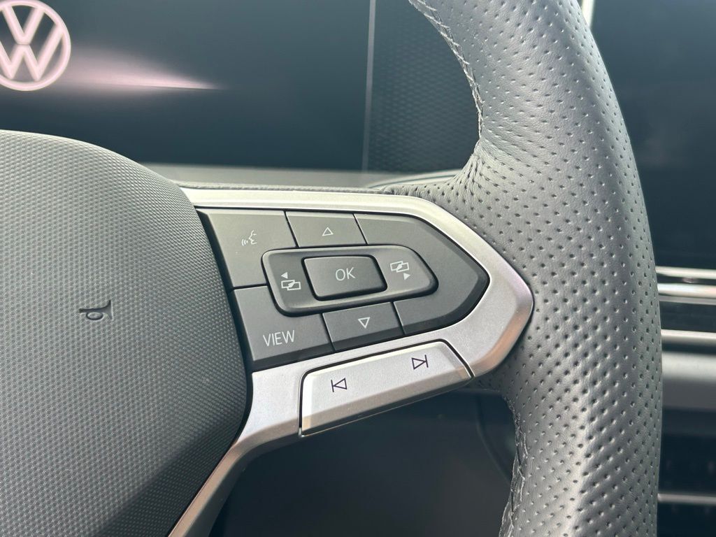 2026 Volkswagen Tiguan 2.0T SE R-Line Black Tampa FL