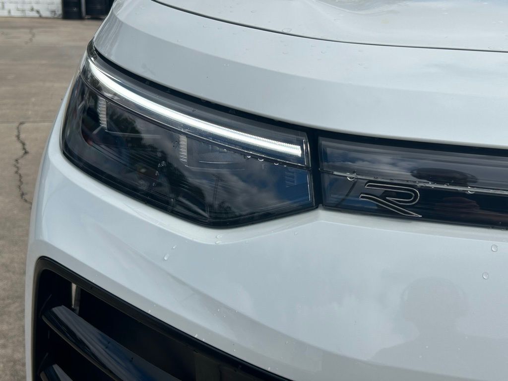 2026 Volkswagen Tiguan 2.0T SE R-Line Black Tampa FL