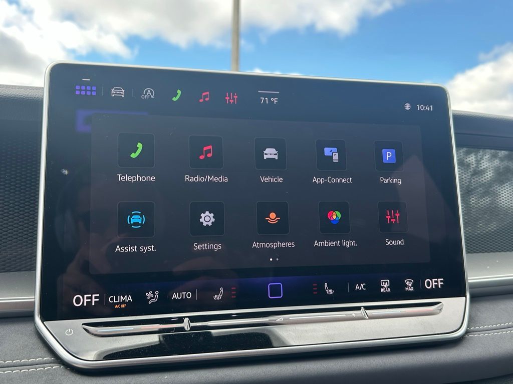 2026 Volkswagen Tiguan 2.0T SE R-Line Black Tampa FL