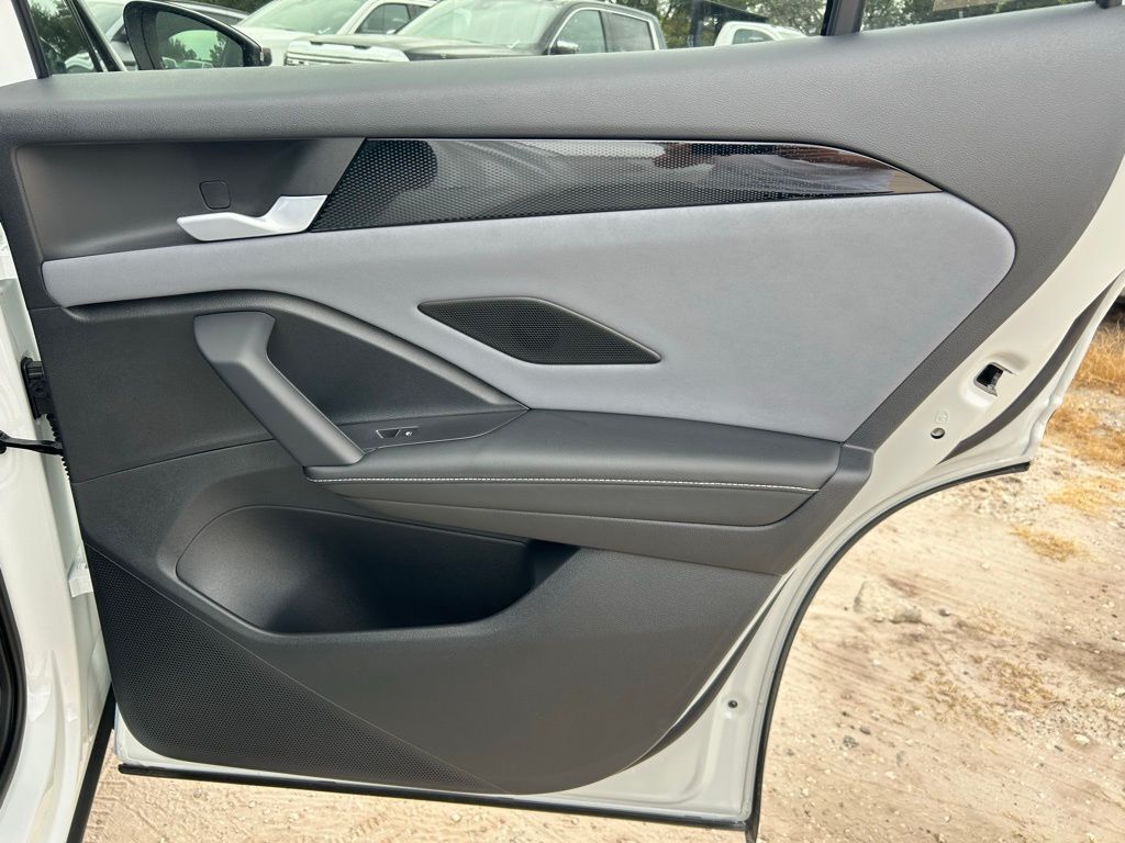 2026 Volkswagen Tiguan 2.0T SE R-Line Black Tampa FL