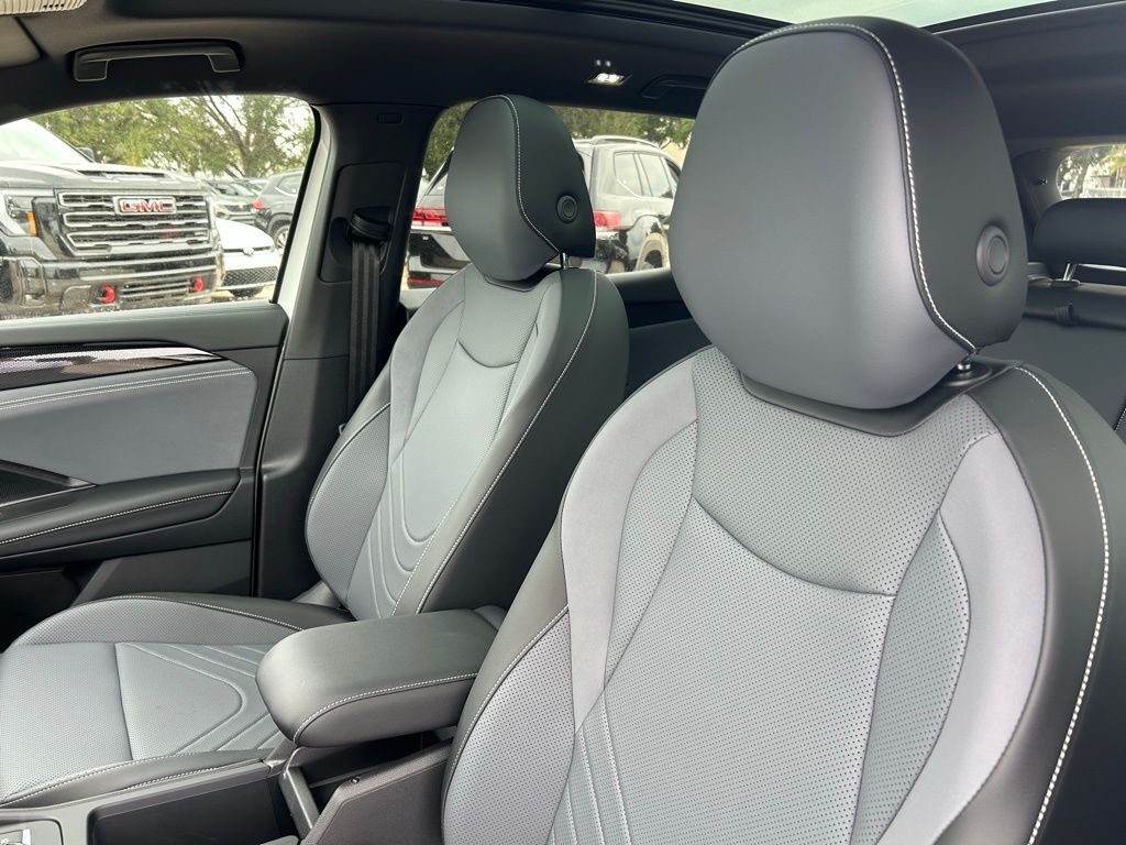 2026 Volkswagen Tiguan 2.0T SE R-Line Black Tampa FL