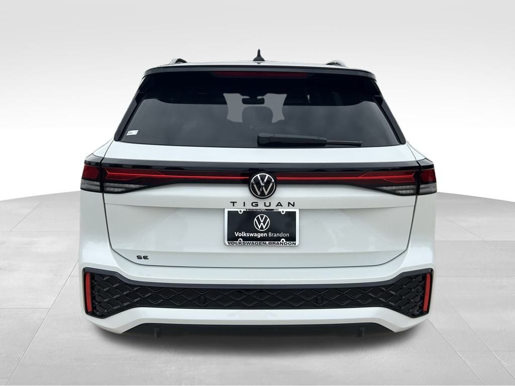 2026 Volkswagen Tiguan 2.0T SE R-Line Black Tampa FL