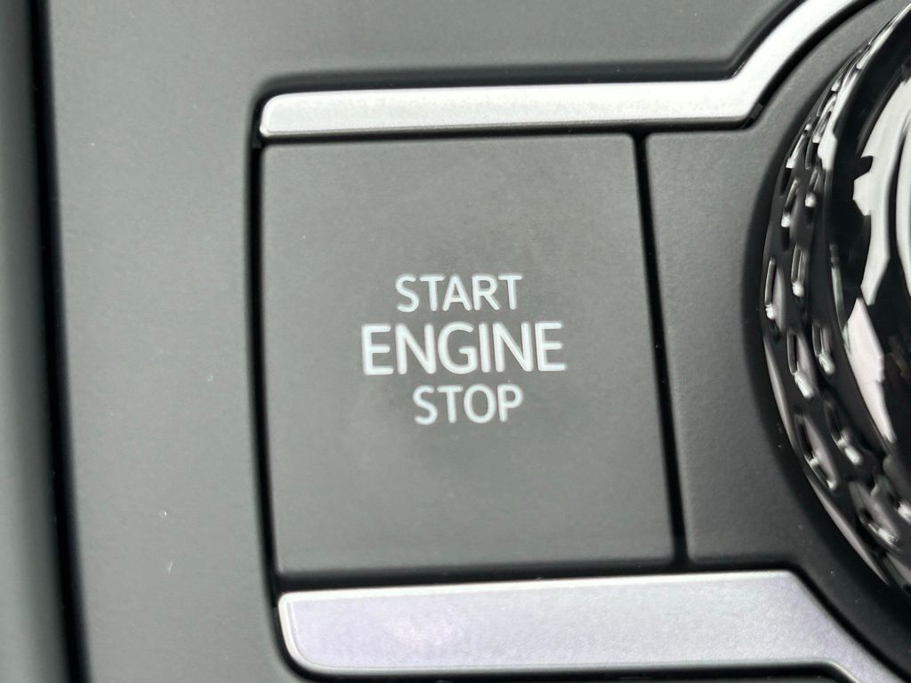 2026 Volkswagen Tiguan 2.0T SE R-Line Black Tampa FL