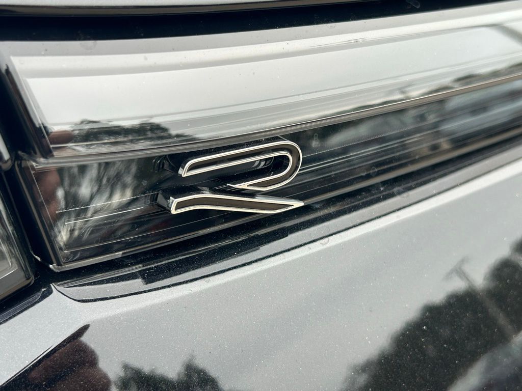 2026 Volkswagen Tiguan 2.0T SE R-Line Black Tampa FL