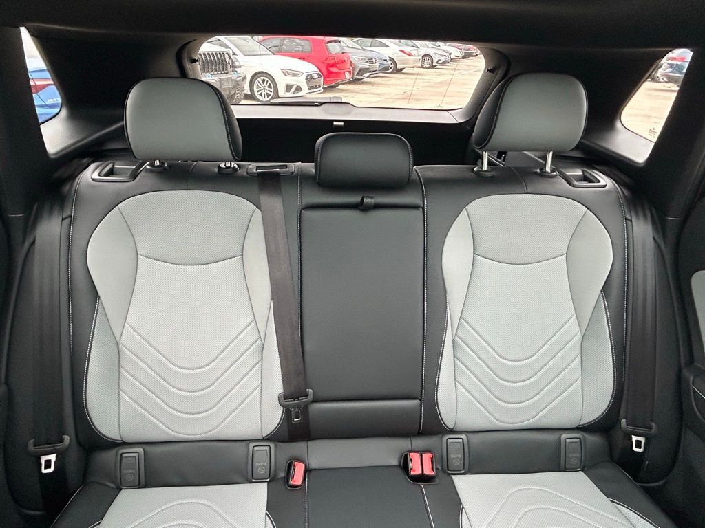 2026 Volkswagen Tiguan 2.0T SE R-Line Black Tampa FL