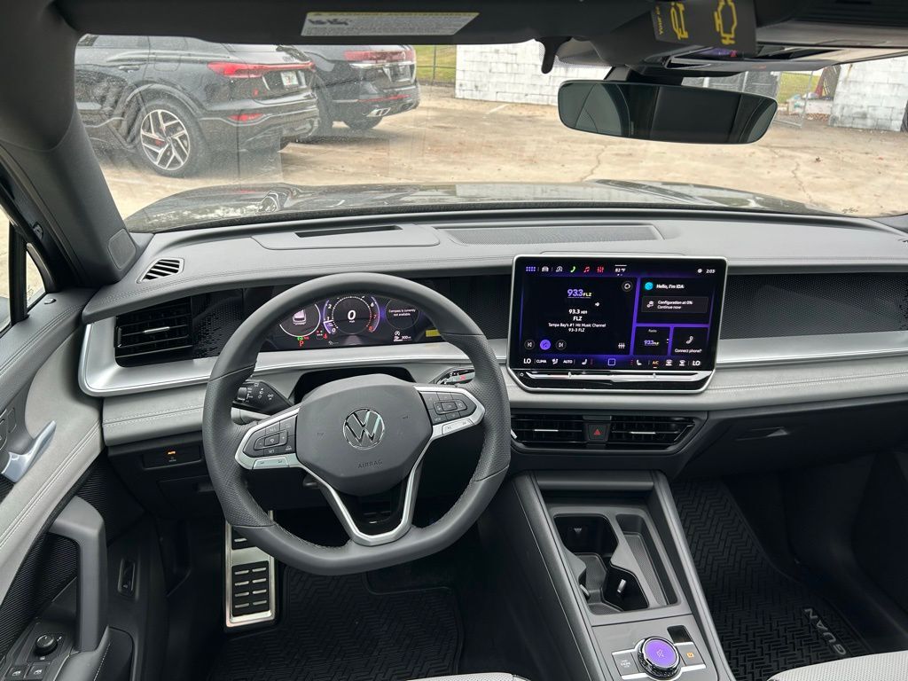 2026 Volkswagen Tiguan 2.0T SE R-Line Black Tampa FL