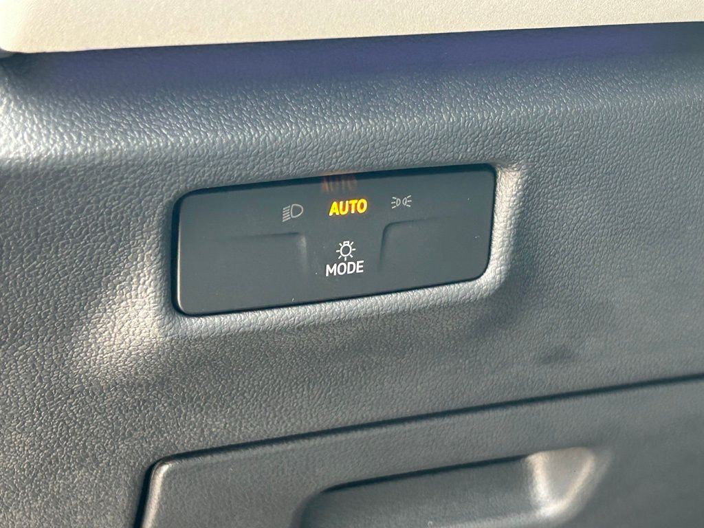 2026 Volkswagen Tiguan 2.0T SE R-Line Black Tampa FL