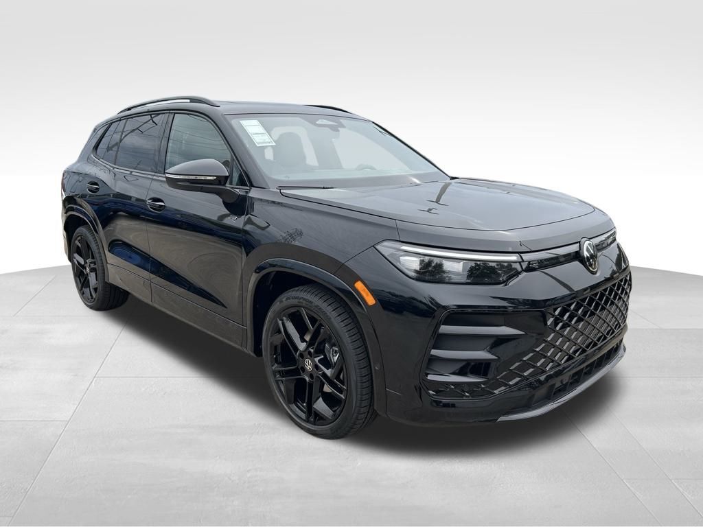 2026 Volkswagen Tiguan 2.0T SE R-Line Black Tampa FL