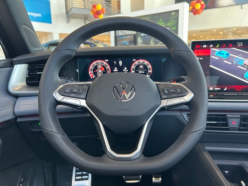 2026 Volkswagen Tiguan 2.0T SE R-Line Black Tampa FL