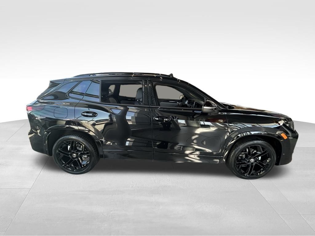 2026 Volkswagen Tiguan 2.0T SE R-Line Black Tampa FL
