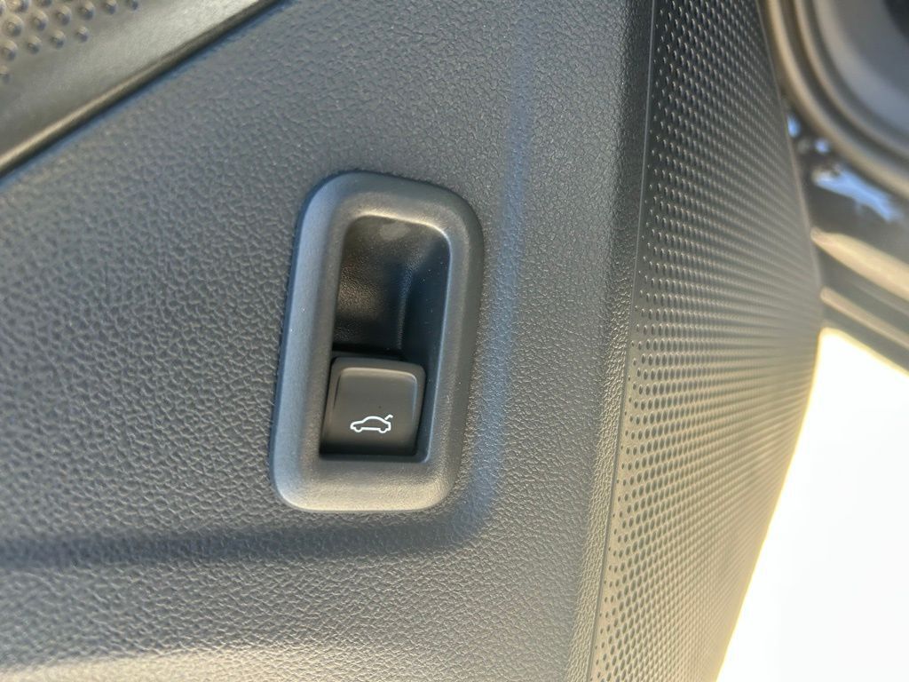 2026 Volkswagen Tiguan 2.0T SE R-Line Black Tampa FL