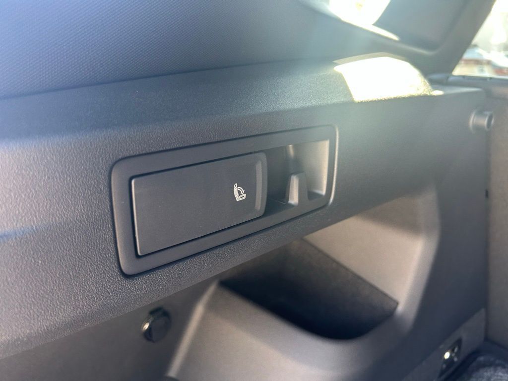 2026 Volkswagen Tiguan 2.0T SE R-Line Black Tampa FL