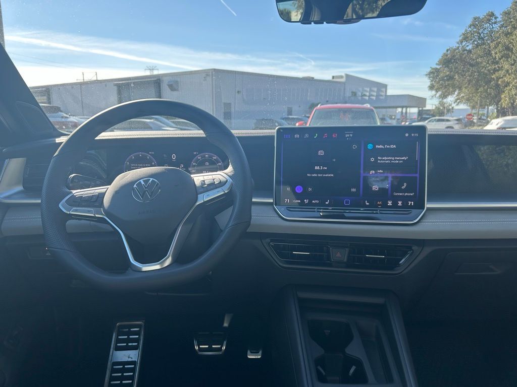 2026 Volkswagen Tiguan 2.0T SE R-Line Black Tampa FL