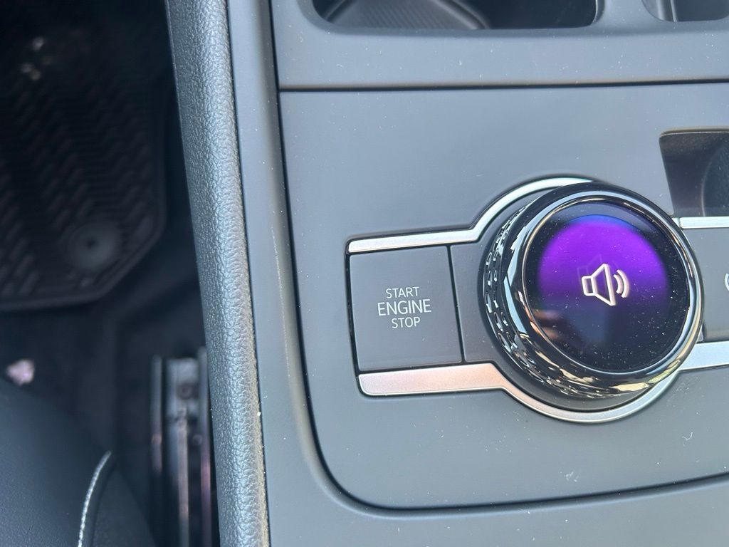 2026 Volkswagen Tiguan 2.0T SE R-Line Black Tampa FL