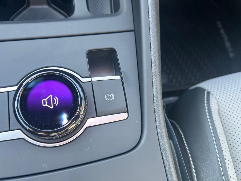 2026 Volkswagen Tiguan 2.0T SE R-Line Black Tampa FL