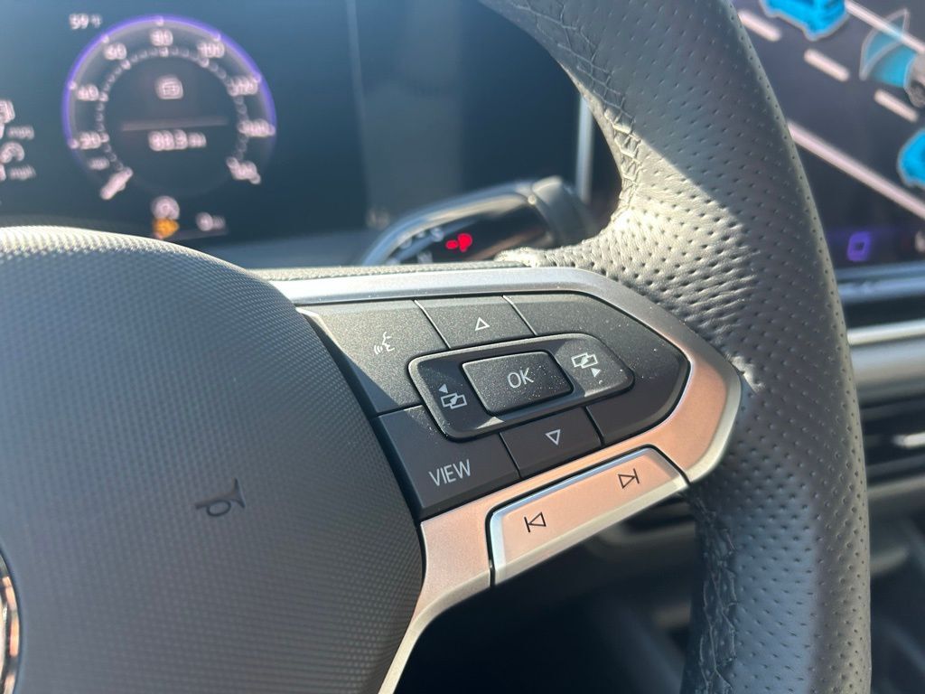 2026 Volkswagen Tiguan 2.0T SE R-Line Black Tampa FL