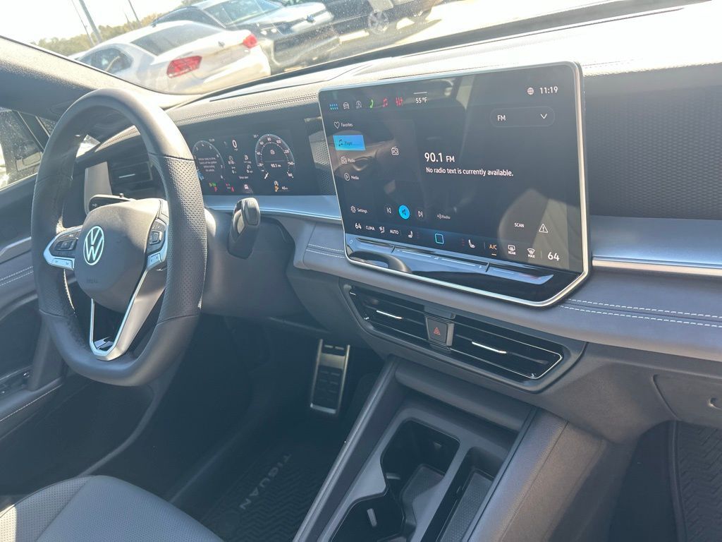 2026 Volkswagen Tiguan 2.0T SE R-Line Black Tampa FL