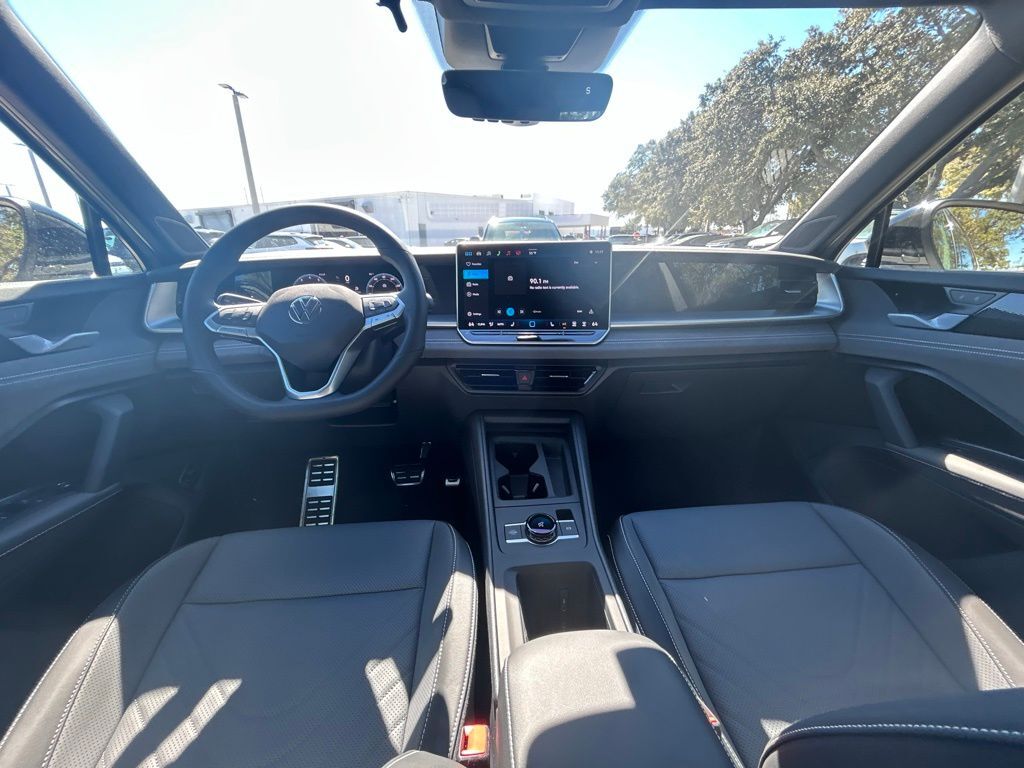 2026 Volkswagen Tiguan 2.0T SE R-Line Black Tampa FL