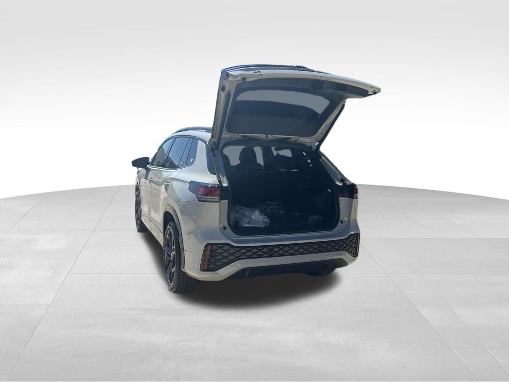 2026 Volkswagen Tiguan 2.0T SE R-Line Black Tampa FL