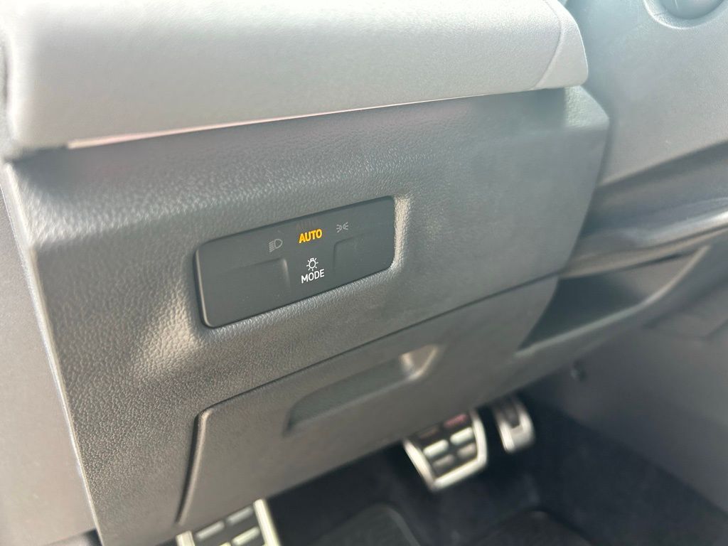 2026 Volkswagen Tiguan 2.0T SE R-Line Black Tampa FL