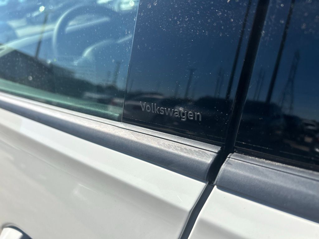 2026 Volkswagen Tiguan 2.0T SE R-Line Black Tampa FL