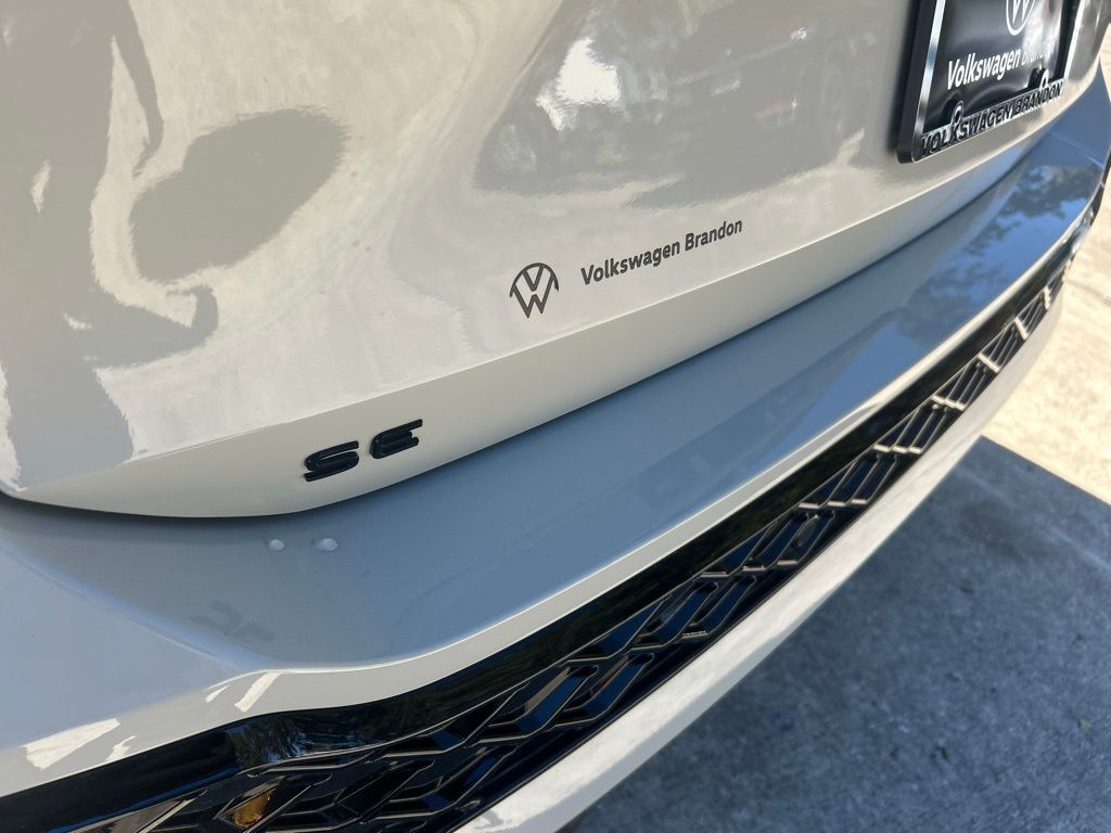 2026 Volkswagen Tiguan 2.0T SE R-Line Black Tampa FL