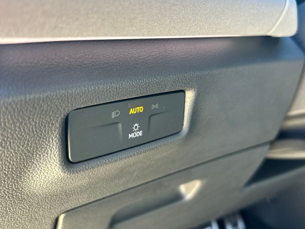 2026 Volkswagen Tiguan 2.0T SE R-Line Black Tampa FL