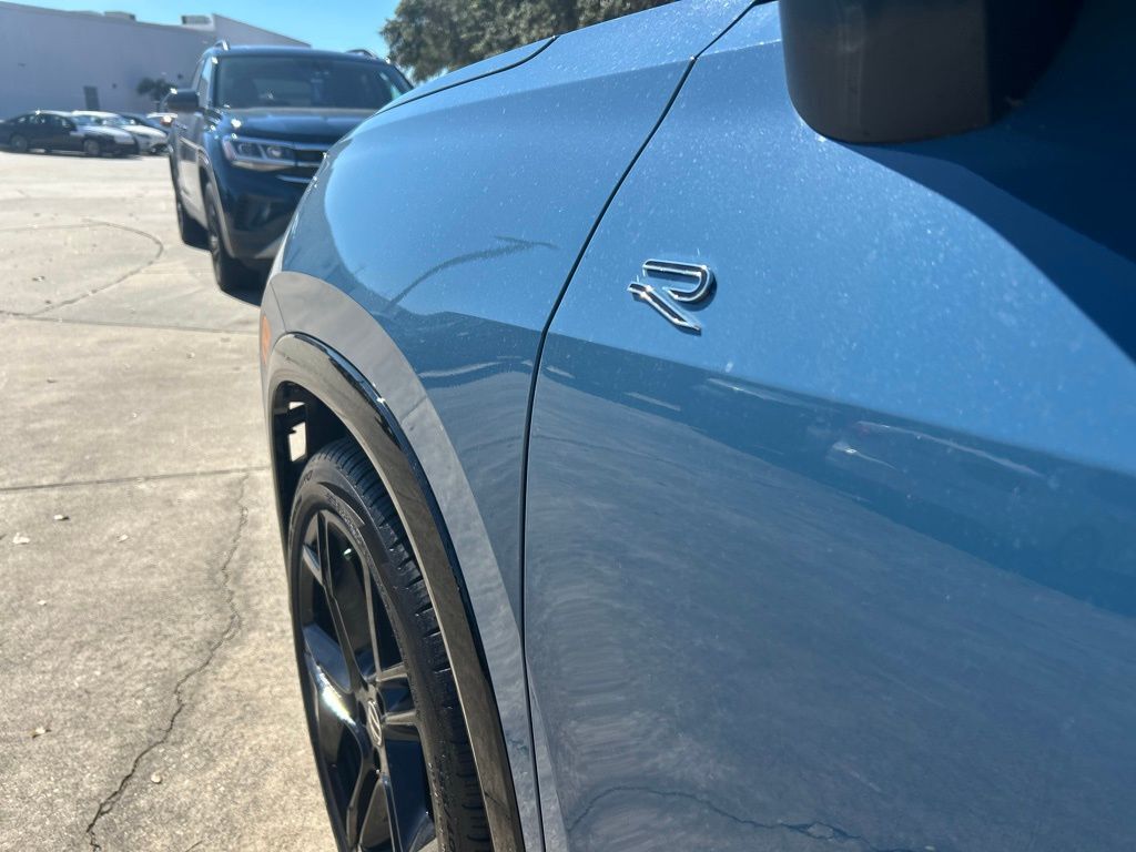 2026 Volkswagen Tiguan 2.0T SE R-Line Black Tampa FL