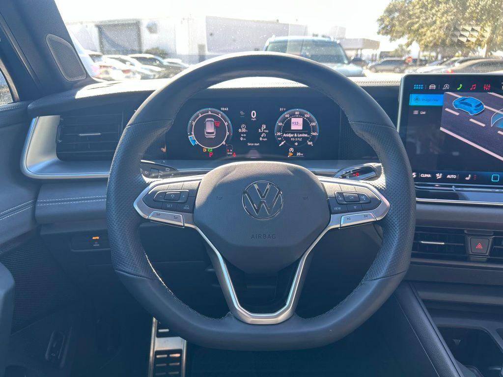 2026 Volkswagen Tiguan 2.0T SE R-Line Black Tampa FL