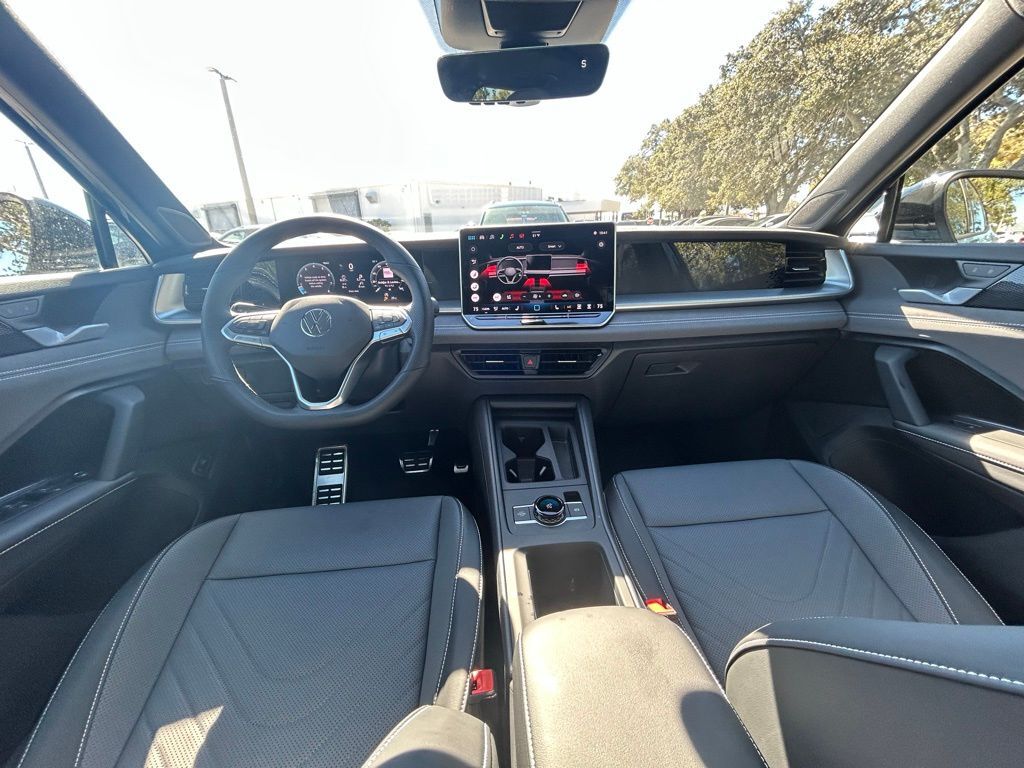 2026 Volkswagen Tiguan 2.0T SE R-Line Black Tampa FL